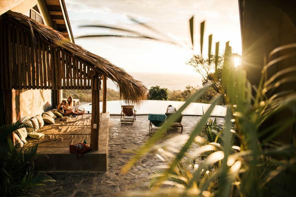 Отель Rapture Surfcamp Nicaragua Сан-Хуан-дель-Сур Экстерьер фото